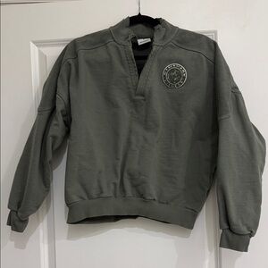 Gymshark Green Sweatshirt